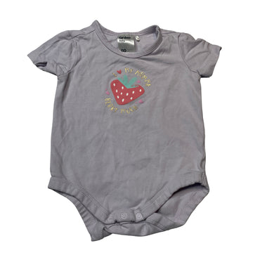 Girls Anko, stretchy bodysuit / romper, strawberry, EUC, size 00,  