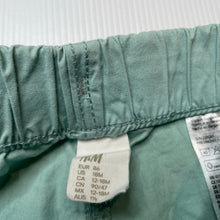 Load image into Gallery viewer, Boys H&amp;M, lightweight cotton shorts, elasticated, GUC, size 1-2,  