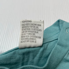 Load image into Gallery viewer, Boys Baby Berry, cotton Christmas tee / top, EUC, size 0,  