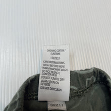 Load image into Gallery viewer, Unisex Dymples, stretchy leggings / bottoms, Inside leg: 25.5cm, GUC, size 2,  