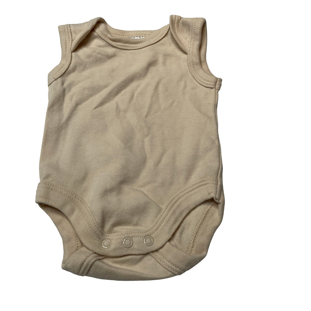 Unisex Baby Berry, soft cotton singletsuit / bodysuit, EUC, size 0000,  