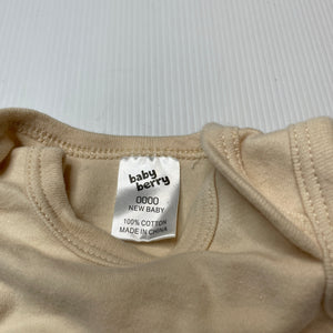 Unisex Baby Berry, soft cotton singletsuit / bodysuit, EUC, size 0000,  
