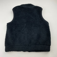 Load image into Gallery viewer, Unisex Uniqlo, soft fleece zip up vest, EUC, size 3-4,  