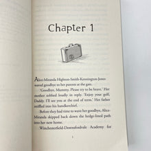 Load image into Gallery viewer, Books Alice-Miranda, At School, by Jacqueline Harvey, paperback, EUC, size ,  