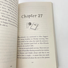 Load image into Gallery viewer, Books Alice-Miranda, At School, by Jacqueline Harvey, paperback, EUC, size ,  