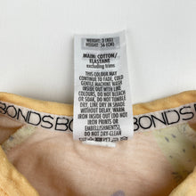 Load image into Gallery viewer, Unisex Bonds, zip wondersuit / zippy / romper, cats &amp; dogs, GUC, size 0000,  