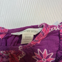 Load image into Gallery viewer, Girls Country Road, lined cotton long sleeve top, EUC, size 000,  