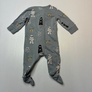 Unisex STAR WARS, stretchy zip coverall / romper, EUC, size 000,  