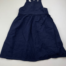 Load image into Gallery viewer, Girls H&amp;M, navy crinkle cotton summer dress, EUC, size 6, L: 64cm