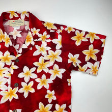 Load image into Gallery viewer, Boys Royal Hawaiian Creations, Authentic Hawaiian cotton short sleeve shirt, EUC, size 8,  
