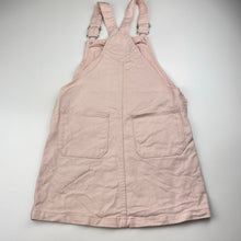 Load image into Gallery viewer, Girls H&amp;M, pink denim overalls dress / pinafore, FUC, size 7, L: 62cm