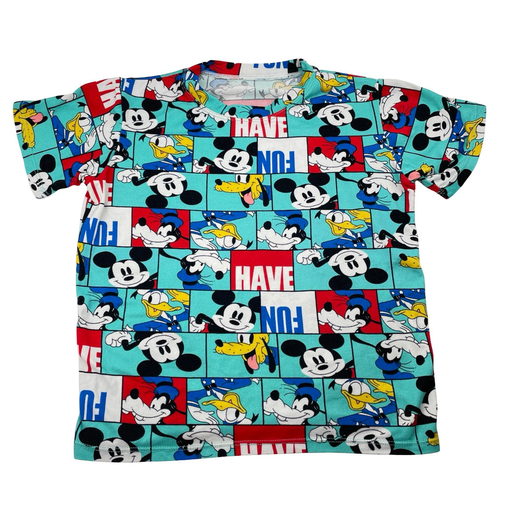 Boys soft feel, tee / top, Mickey Mouse & Pluto, no labels, armpit to armpit: 40cm, EUC, size 7-8,  
