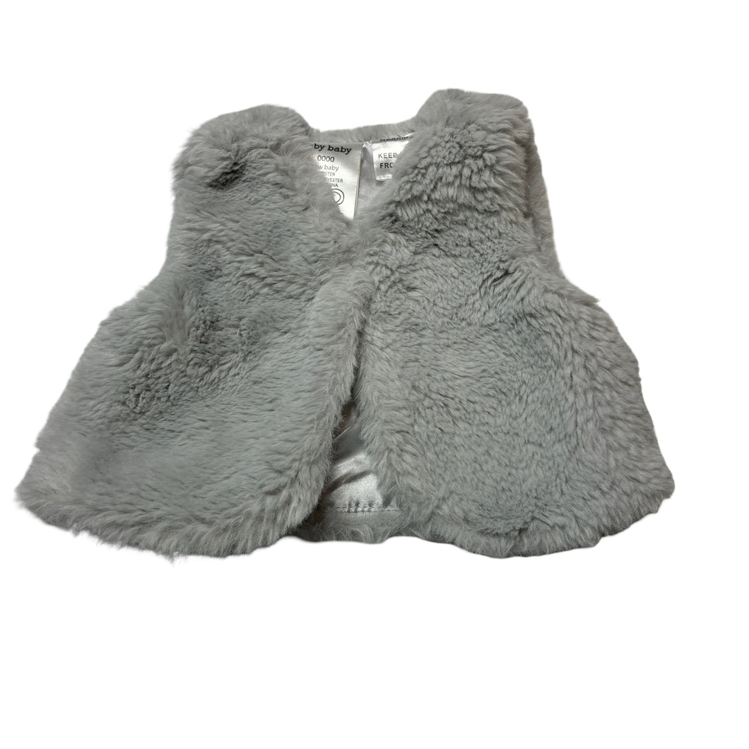 Girls Baby Baby, lined soft feel faux fur vest, EUC, size 0000,  
