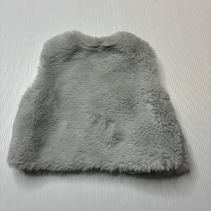 Girls Baby Baby, lined soft feel faux fur vest, EUC, size 0000,  