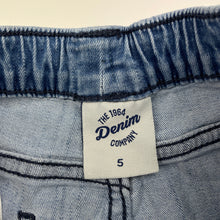 Load image into Gallery viewer, Boys 1964 Denim Co, lightweight stretch denim shorts, elasticated, FUC, size 5,  