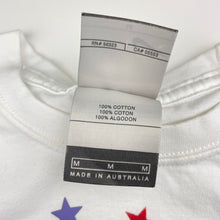 Load image into Gallery viewer, Womens Nike, white cotton tee / top, L: 50.5cm, armpit to armpit: 48.5cm, light marks left shoulder, FUC, size M,  