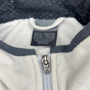 Womens Nike, zip up activewear jacket, *zip pull tab missing, still functional*, armpit to armpit: 45cm, FUC, size 8-10,  
