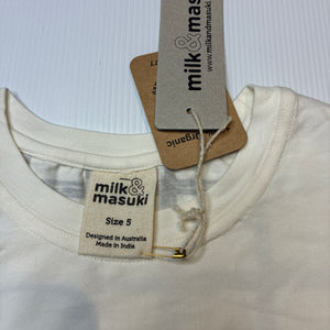 Unisex Milk & Masuki, stretchy organic cotton blend tee / top, NEW, size 5,  