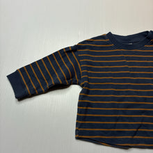 Load image into Gallery viewer, Boys Uniqlo, soft feel cotton long sleeve top, FUC, size 1,  