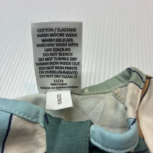Boys Target, stretchy organic cotton blend zip romper, dinosaurs, EUC, size 00,  