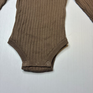 Unisex GROWN, ribbed knit organic cotton bodysuit / romper, GUC, size 0,  