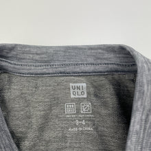 Load image into Gallery viewer, Unisex Uniqlo, sports / activewear top, FUC, size 3-4,  