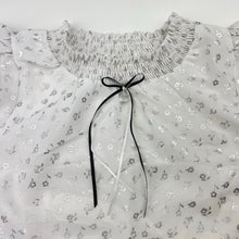 Load image into Gallery viewer, Girls Daffofils, cotton lined lightweight floral top, L: 29cm, armpit to armpit: 28cm, FUC, size 2-3,  