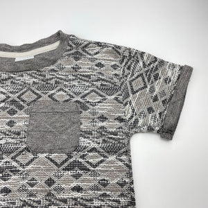 Unisex Cotton On, knit short sleeve top, GUC, size 6,  