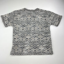 Load image into Gallery viewer, Unisex Cotton On, knit short sleeve top, GUC, size 6,  