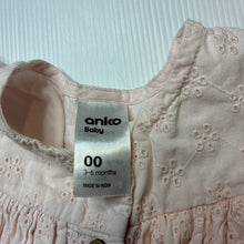 Load image into Gallery viewer, Girls Anko, lined broderie cotton top, EUC, size 00,  