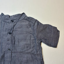 Load image into Gallery viewer, Boys Tiny Little Wonders, lightweight cotton short sleeve shirt, EUC, size 1,  