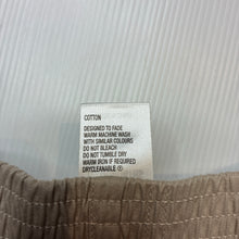 Load image into Gallery viewer, Boys Tiny Little Wonders, lightweight cotton shorts, elasticated, EUC, size 1,  
