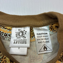 Load image into Gallery viewer, Unisex WARLUKURLANGU ARTISTS, cotton tee / top, EUC, size 1,  