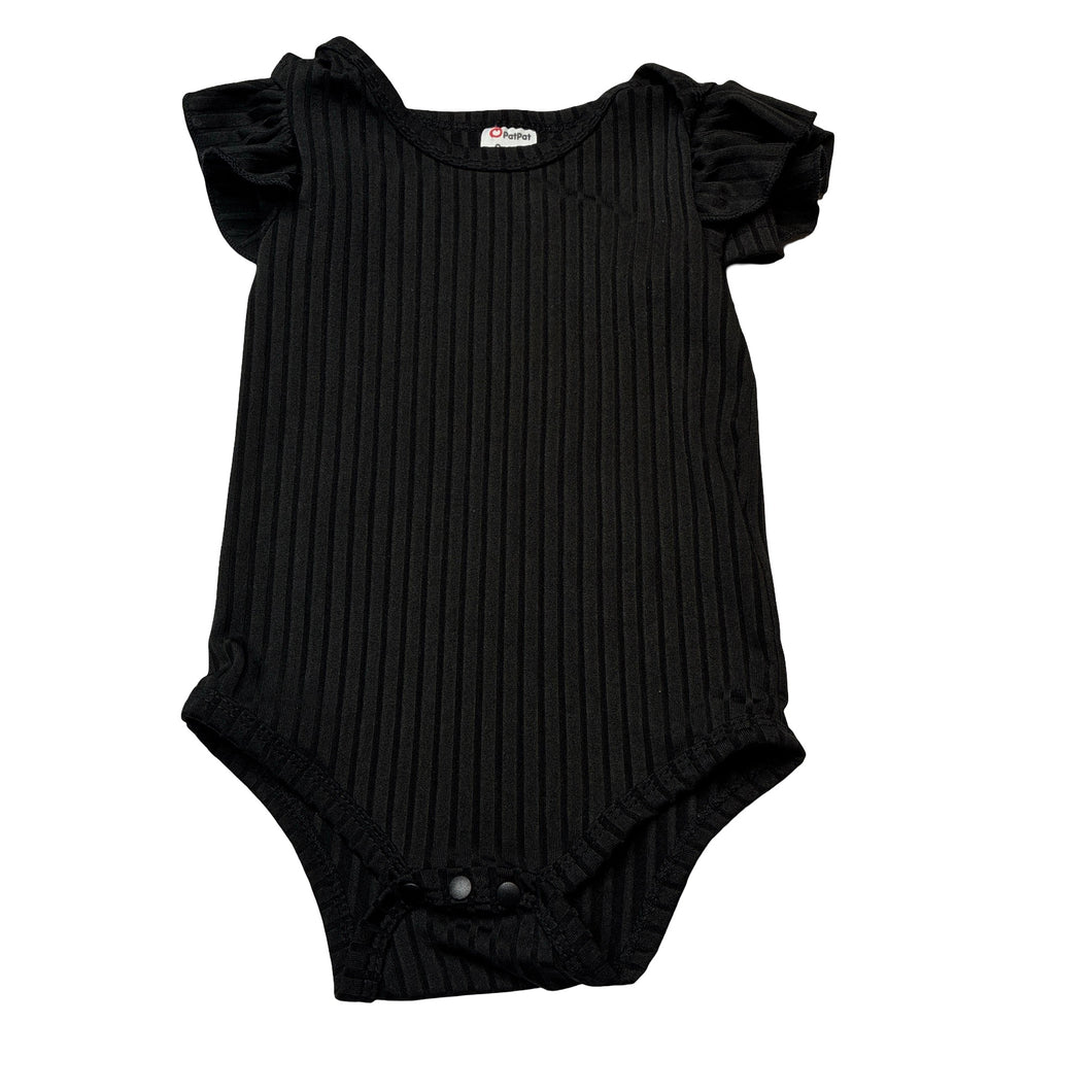 Girls PatPat, lightweight ruffle bodysuit / romper, EUC, size 00,  