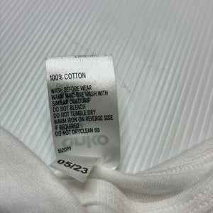 Unisex Anko, white cotton singletsuit / romper, EUC, size 000,  