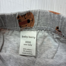 Load image into Gallery viewer, Unisex Baby Berry, stretchy leggings / bottoms, tigers, EUC, size 0000,  
