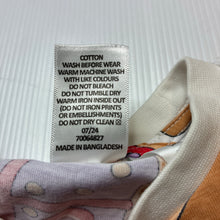 Load image into Gallery viewer, Unisex Target, cotton Christmas tee / top, EUC, size 1,  