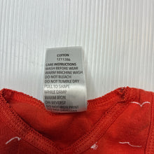 Load image into Gallery viewer, Unisex Dymples, cotton singlet top, crabs, GUC, size 0000,  