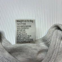 Load image into Gallery viewer, Unisex Baby Berry, grey cotton bodysuit / romper, EUC, size 0000,  