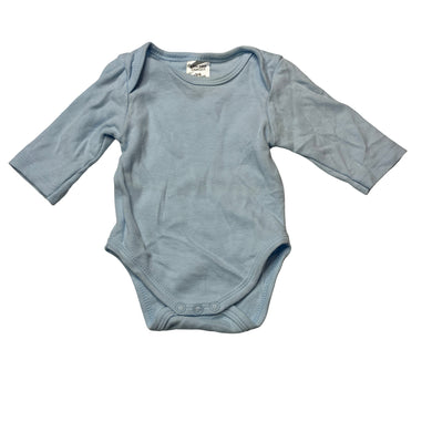 Unisex Baby Berry, soft cotton bodysuit / romper, GUC, size 000,  