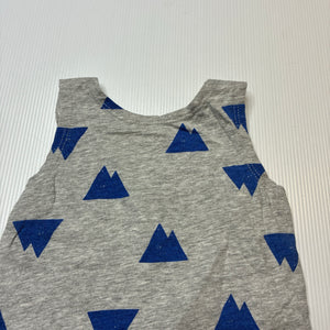 Unisex Bonds, stretchy chesty singlet top, GUC, size 1,  