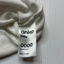 Load image into Gallery viewer, Unisex Anko, white cotton singlet top, EUC, size 0000,  