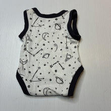 Load image into Gallery viewer, Unisex Baby Berry, cotton singletsuit / romper, EUC, size 00000,  