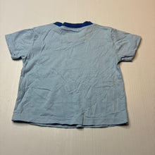 Load image into Gallery viewer, Boys Osh Kosh, blue cotton tee / top, boats, GUC, size 0,  