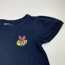 Load image into Gallery viewer, Girls Anko, navy cotton tee / top, bee, GUC, size 7,  