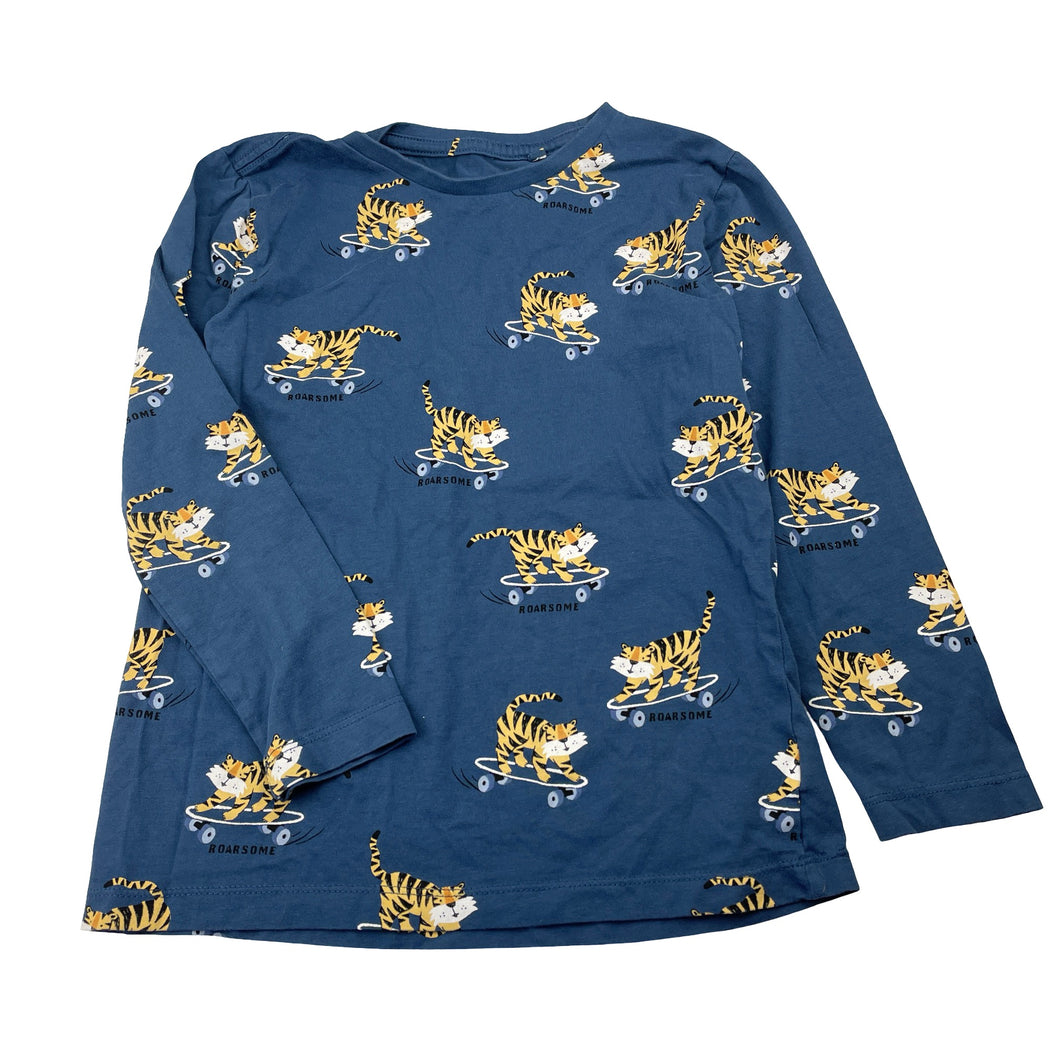 Boys Target, cotton long sleeve tee / top, tigers, EUC, size 6,  