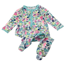 Load image into Gallery viewer, Unisex Tradie Baby, zip coverall / romper, marks at neck, FUC, size 1,  