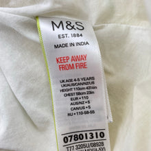 Load image into Gallery viewer, Girls M&amp;S, lined lightweight floral cotton summer dress, GUC, size 4-5, L: 52cm
