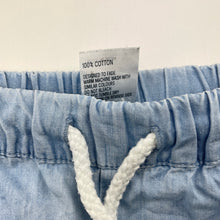Load image into Gallery viewer, Girls Anko, blue chambray cotton shorts, elasticated, FUC, size 1,  
