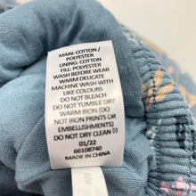 Load image into Gallery viewer, Girls Disney, Frozen, cotton-lined wadded floral jacket, FUC, size 2,  